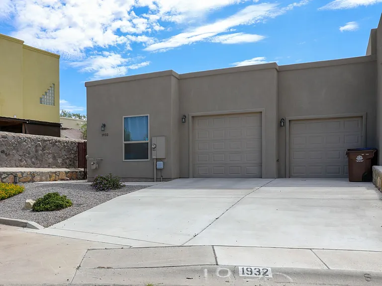 1932 Starburst Ridge Ct — Photo 2