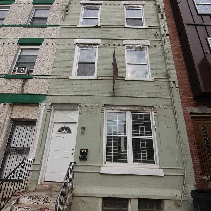 1st image of 1916 N Gratz St