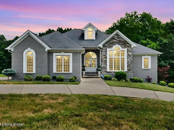 158 Oak Park Ct, Mount Washington, KY 40047