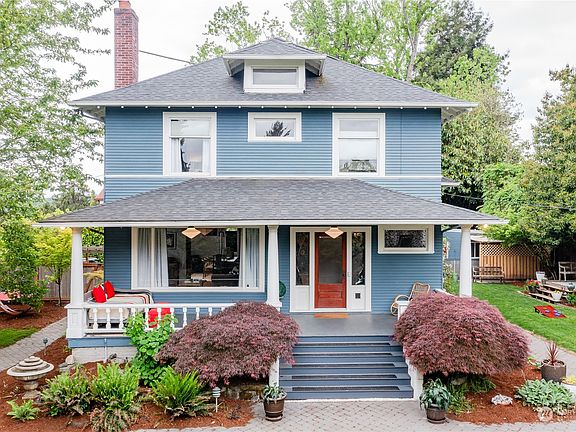 2nd image of 7023 Seward Park Avenue S