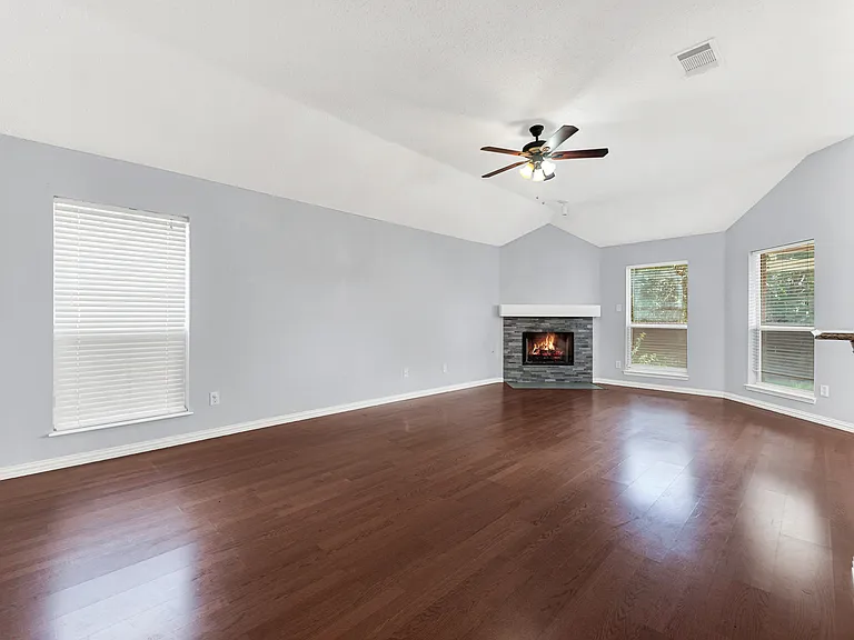 11201 Creekwood Dr — Photo 11
