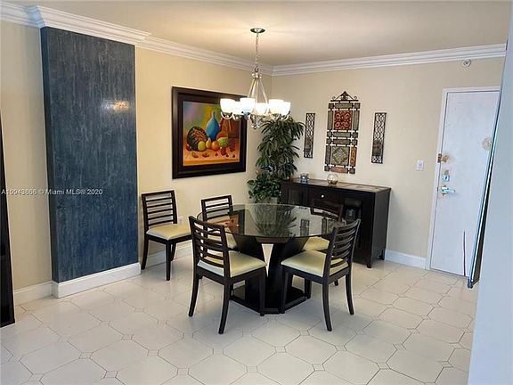 2nd image of 2851 NE 183rd St APT 1014E