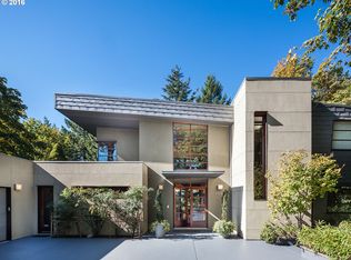 4600 SW Greenhills Way, Portland, OR 97221