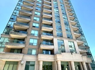 1 Pemberton Ave #805, Toronto, ON M2M 4L9