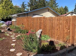 69 Hoh Pl, La Conner, WA 98257