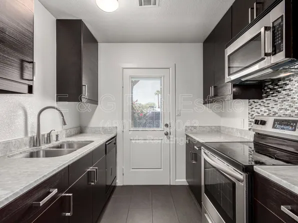 3034 N 35th St APT 3, Phoenix, AZ 85018