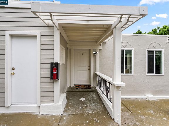 2nd image of 2220 S Crest Ave