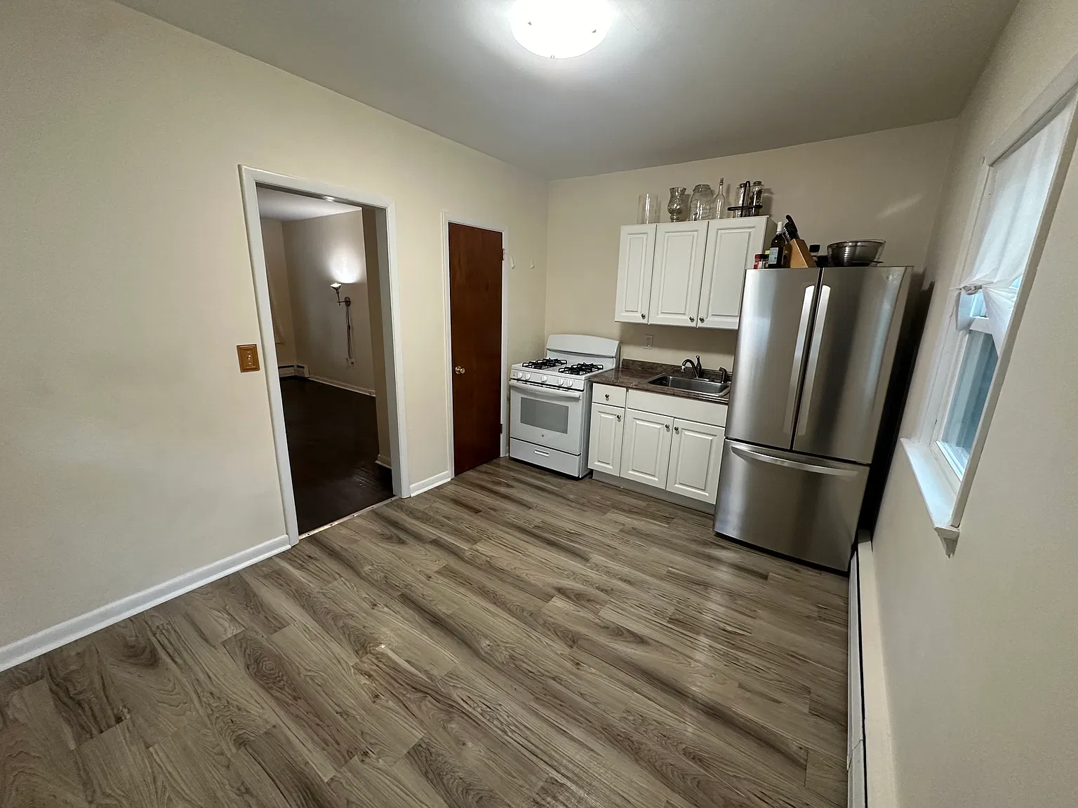 29 Wetmore Ave — Photo 4