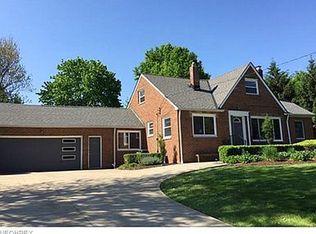 6220 E Pleasant Valley Rd, Independence, OH 44131