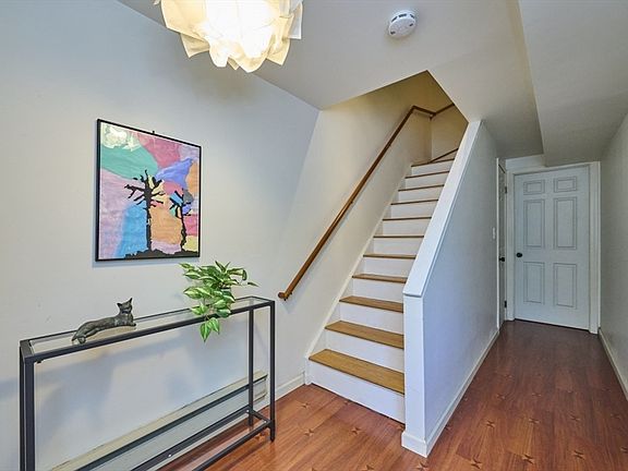 2nd image of 31 Angela Ln #31