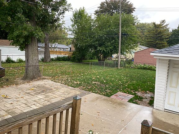 5th image of 4485 Bedford St