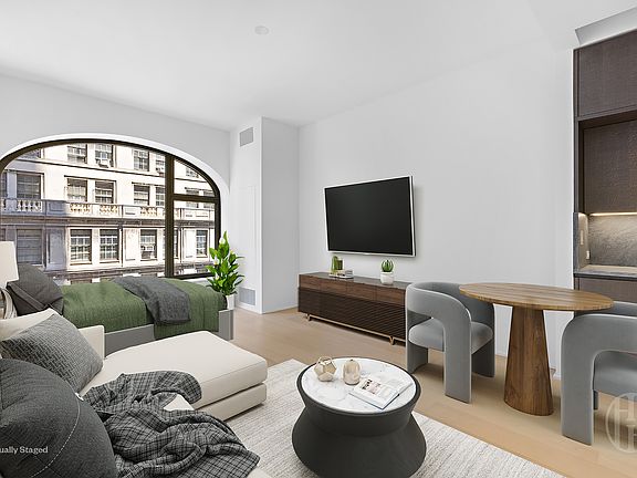 3rd image of 130 William St APT 16A