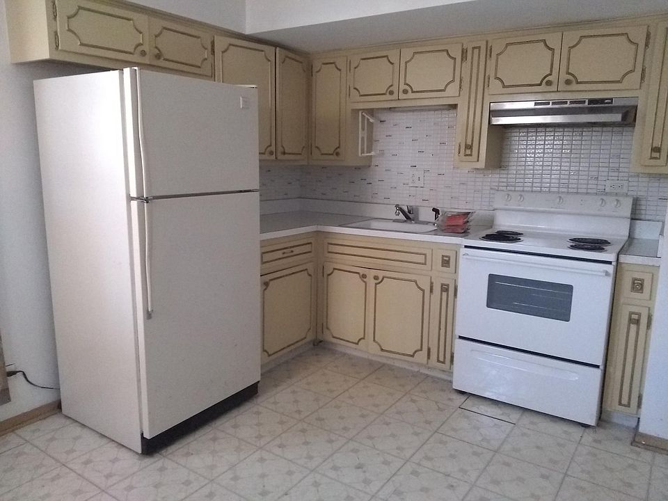 1st image of 9459 Maple Dr #Gn