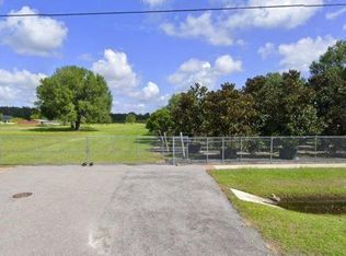19139 Geraci Rd, Lutz, FL 33558