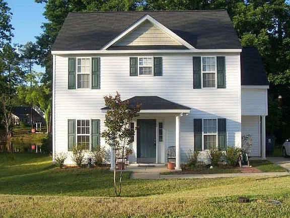 3 year old home on cul-de-sac