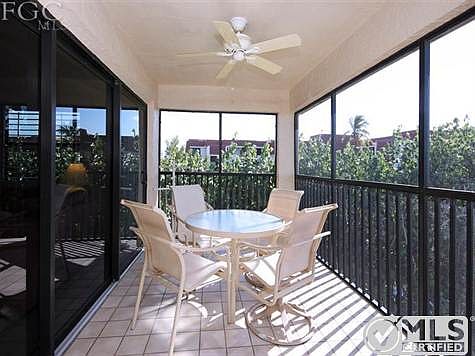 4th image of 2475 W Gulf Dr Unit 109