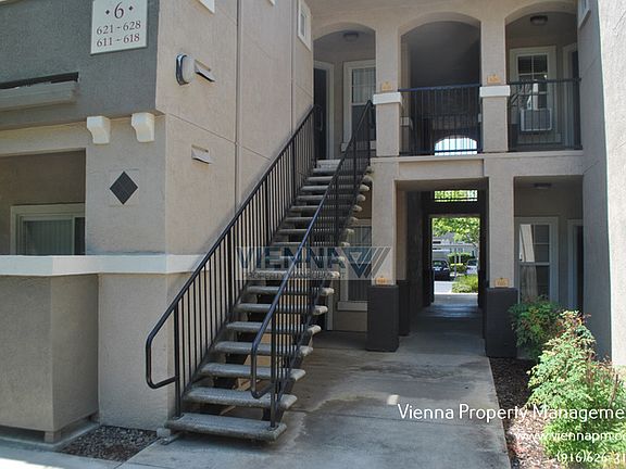 3rd image of 885 Halidon Way APT 624