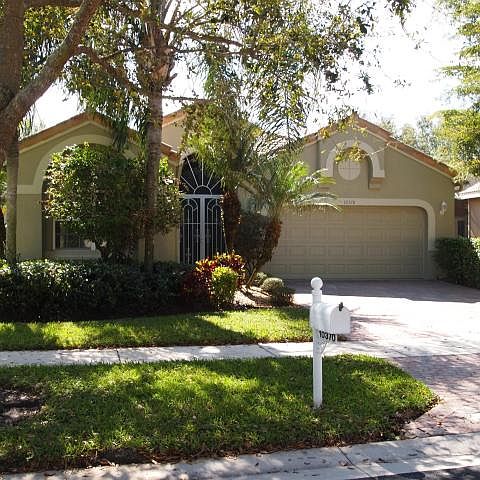 1st image of 10370 Copper Lake Dr