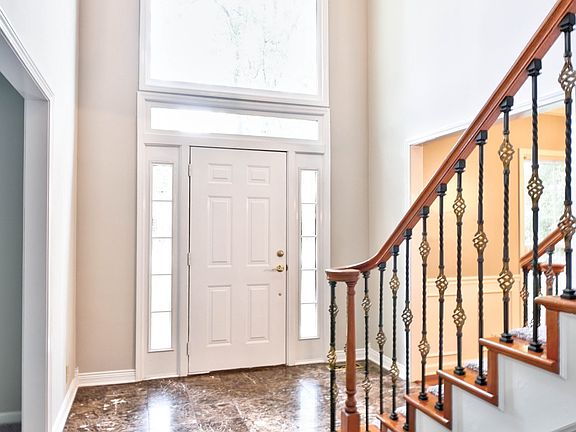 3rd image of 1622 Wexford Dr