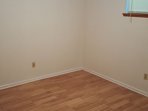 5th image of 1199 Lynn St APT 6