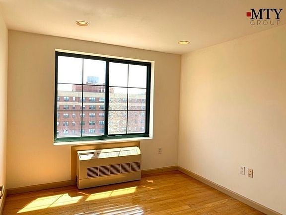 5th image of 58-28 44th Ave #10EE