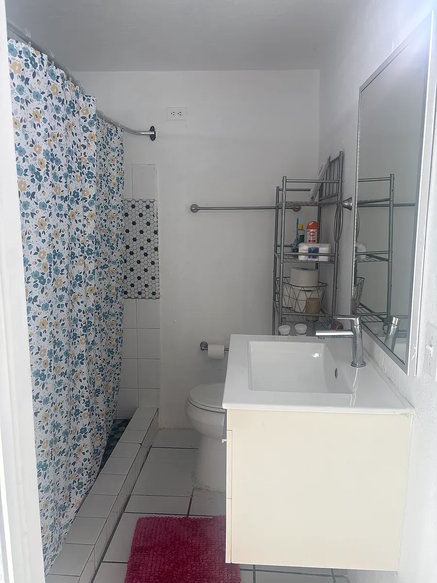Building Photo - 724 Calle Cerra #B7