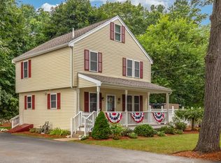 10 Gordon Rd, North Reading, MA 01864