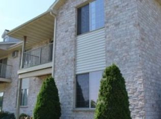 4045 Frobisher Flds APT 1, Hobart, WI 54155