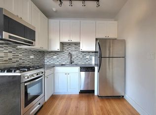4105 N Damen Ave #AE6ABB7D0, Chicago, IL 60618