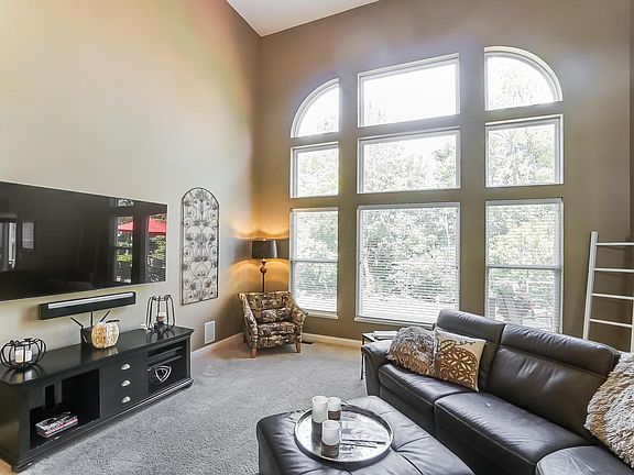 5th image of 1336 Ironwood Dr