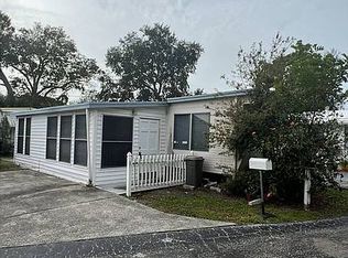 8667 Seminole Blvd #18, Seminole, FL 33772