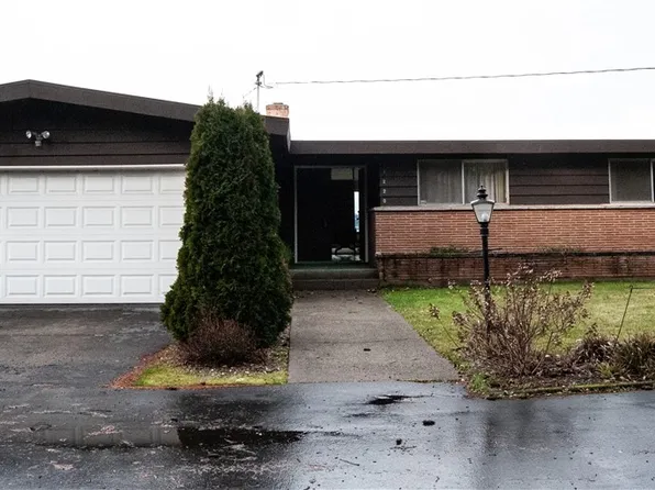 1220 E James St, Kent, WA 98030