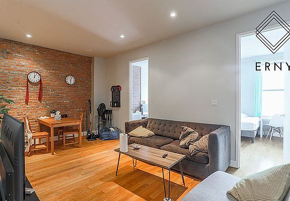 5th image of 240 Madison St #2F