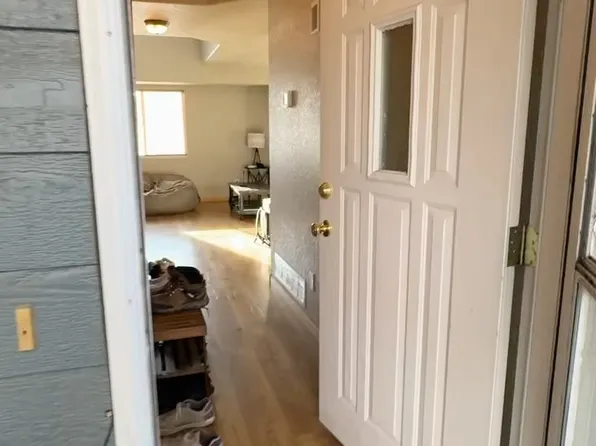 1073 Tierra Ln #B, Fort Collins, CO 80521