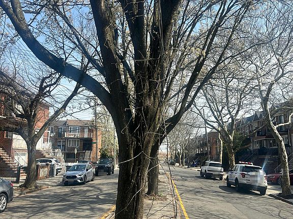 5th image of 7218 Avenue M