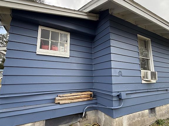 3rd image of 4108 W Jackson St