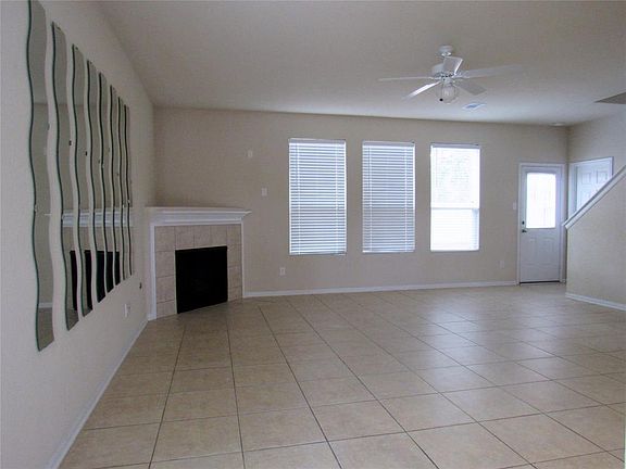 4th image of 4211 Taverns Corner Ln
