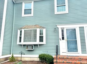 611 Ocean Ave, New London, CT
