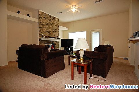 5th image of 917 Winterbury Ct
