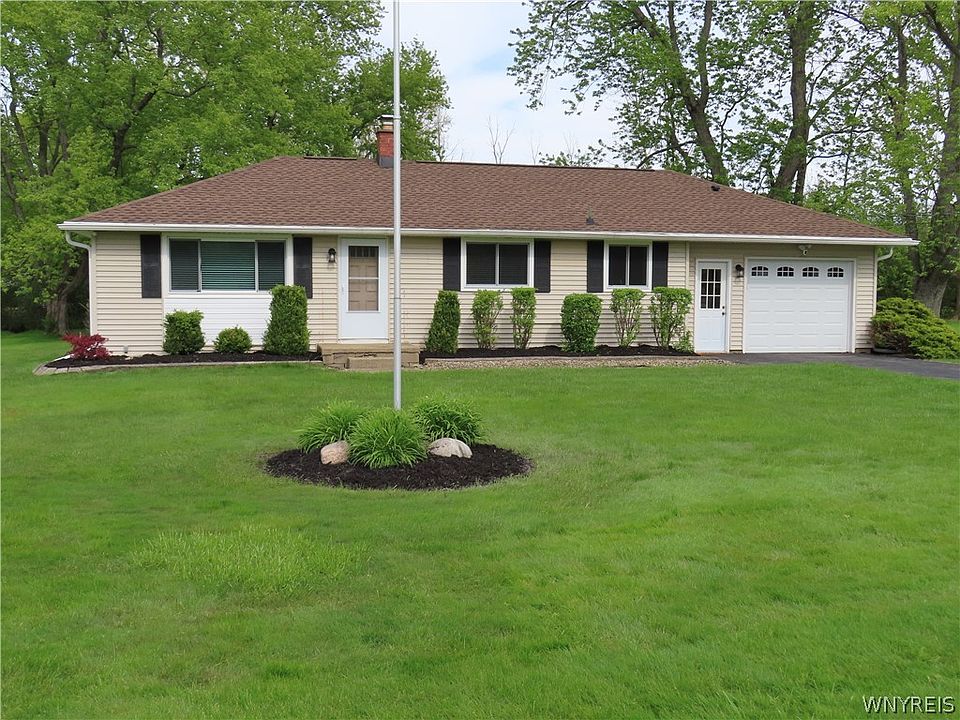 1st image of 43 Hessland Ct