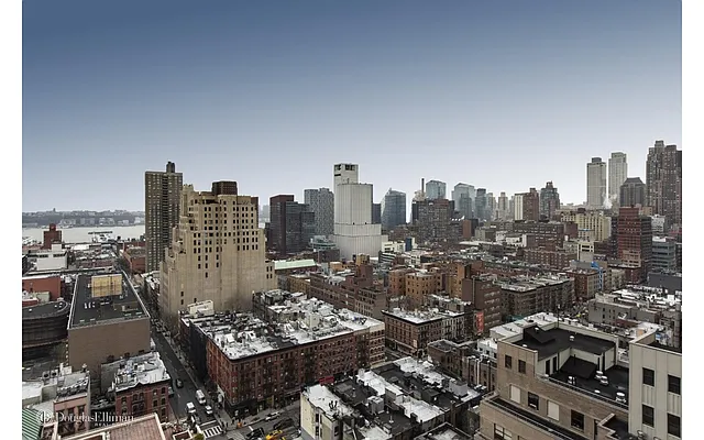 Rented by Douglas Elliman | media 9