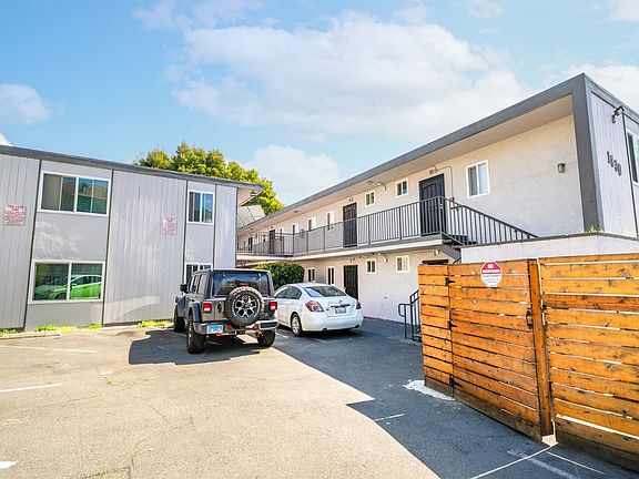 2nd image of 1830 6th Ave Unit 2