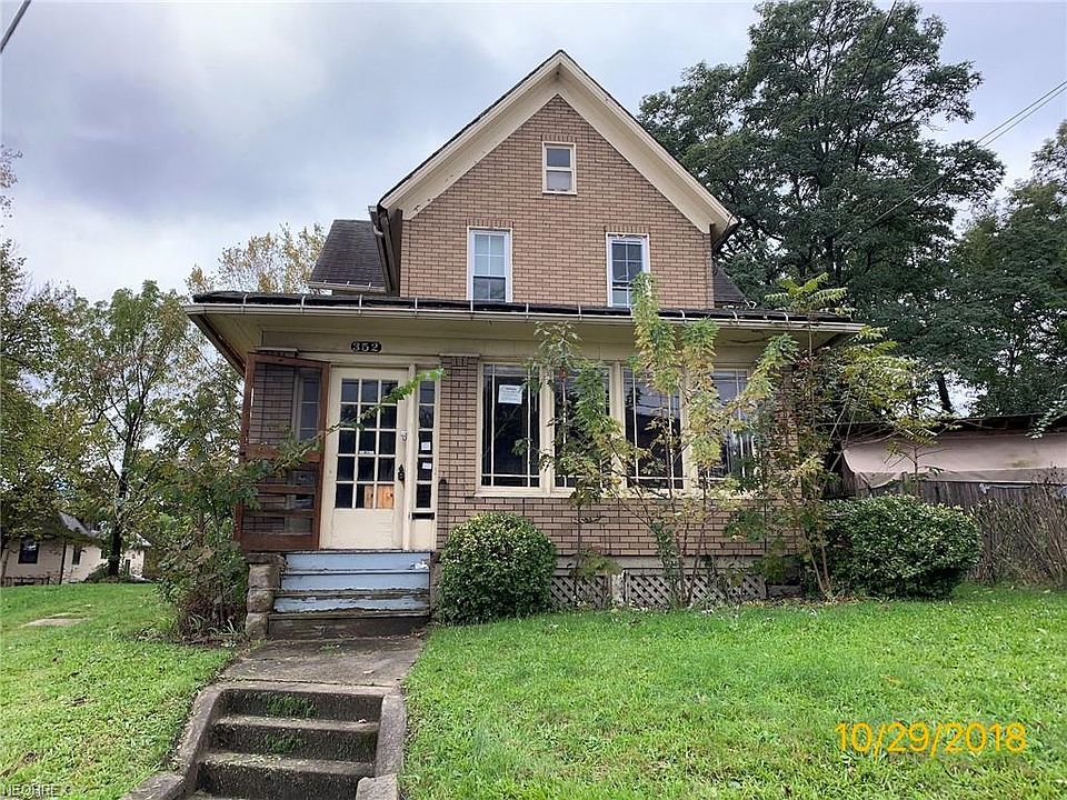 1st image of 352 Crosby St