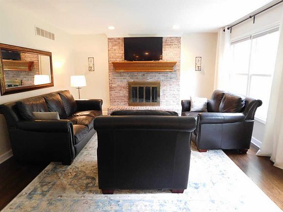 5th image of 6058 Beckett Station Ct