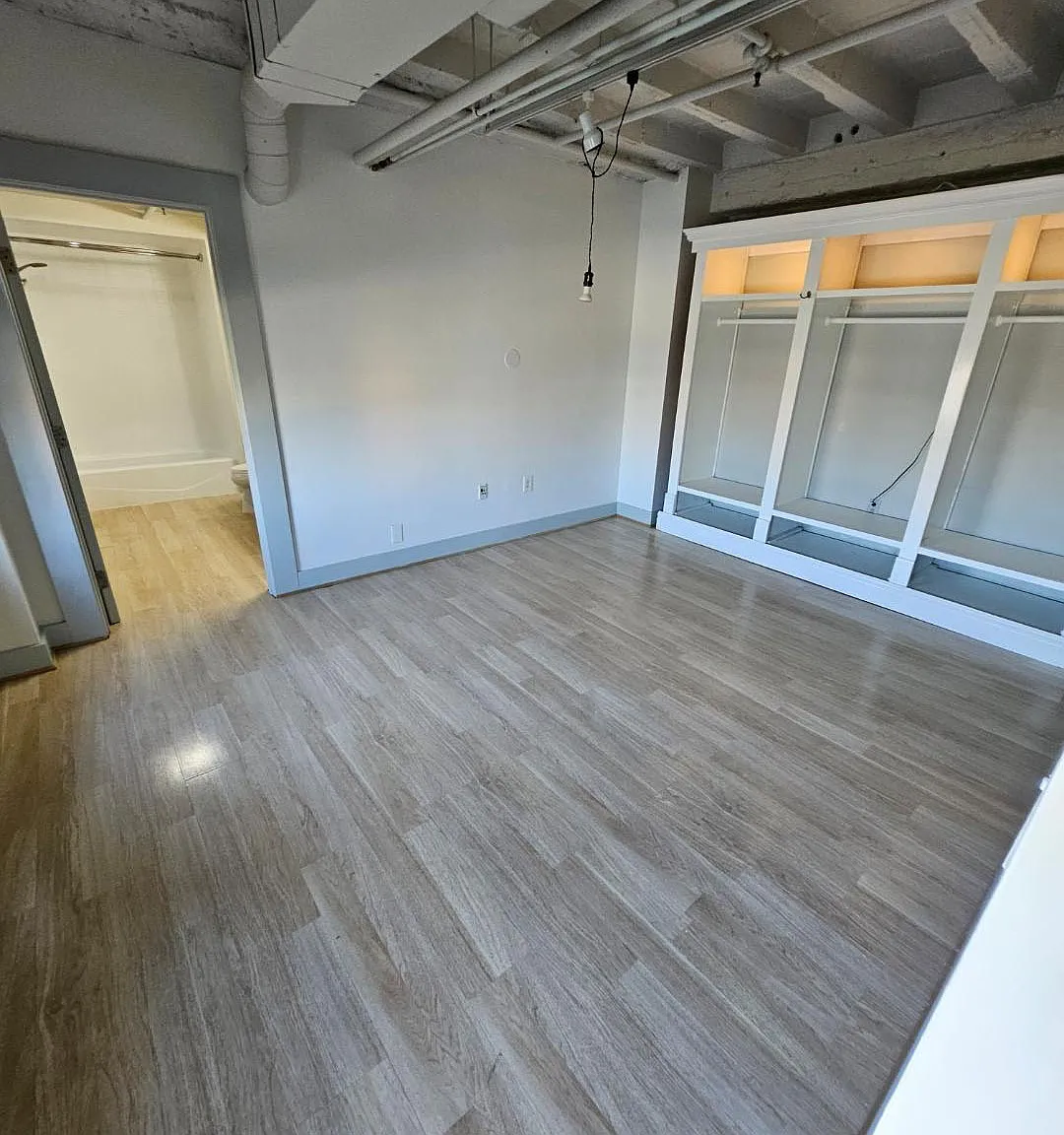 1 bed, 895 sqft, $1,650 — Photo 3