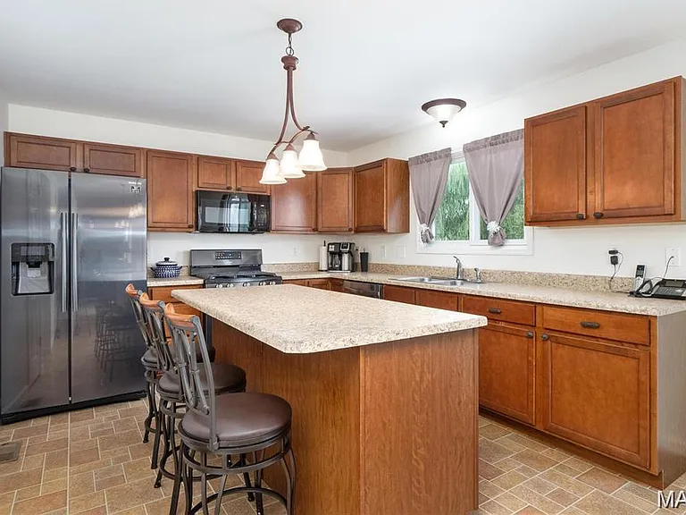 1120 Gulfstream Way — Photo 11