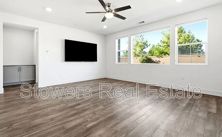 6336 Moser Way — Photo 13