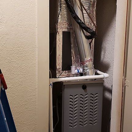 3rd image of 2202 River Run Dr Unit 4