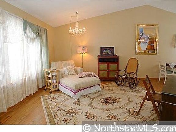 5th image of 12283 Chisholm St NE