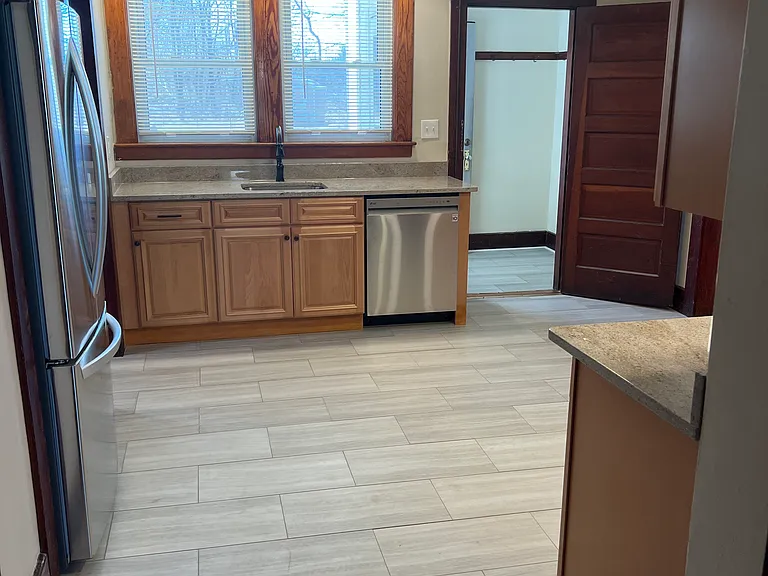8 Harding St — Photo 2